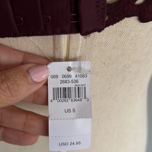 *NWT* Aerie lace bralette Size S.  Color is dark purple/ eggplant - Picture 3 of 3